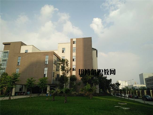 四川省自貢倍樂(lè)職業(yè)技術(shù)學(xué)校2020年報(bào)名條件、招生要求、招生對(duì)象