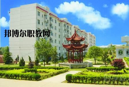 安龍縣職業(yè)技術(shù)學校2020年報名條件、招生要求