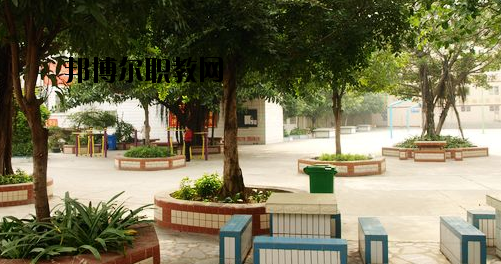 南寧中南理工職業(yè)技術(shù)學(xué)校2020年報名條件、招生要求、招生對象