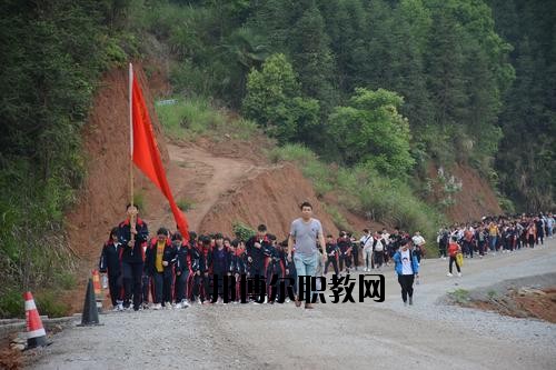 銅鼓縣職業(yè)中專學(xué)校怎么樣、好不好