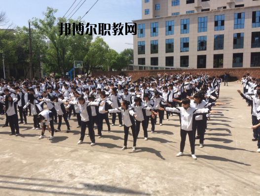 鷹潭工業(yè)中等專業(yè)學(xué)校2020年報(bào)名條件、招生要求、招生對(duì)象