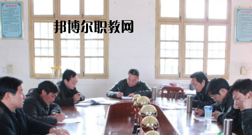 桂林林業(yè)學(xué)校2020年報(bào)名條件、招生要求、招生對(duì)象 