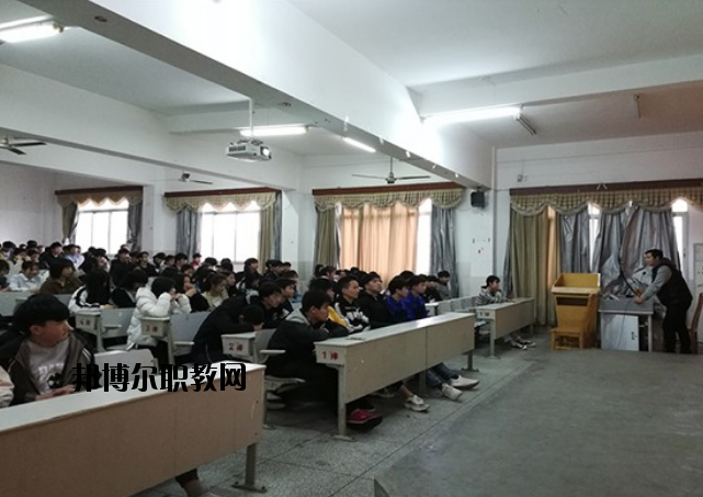 寧都縣科技職業(yè)學(xué)校2020年報(bào)名條件、招生要求、招生對(duì)象 