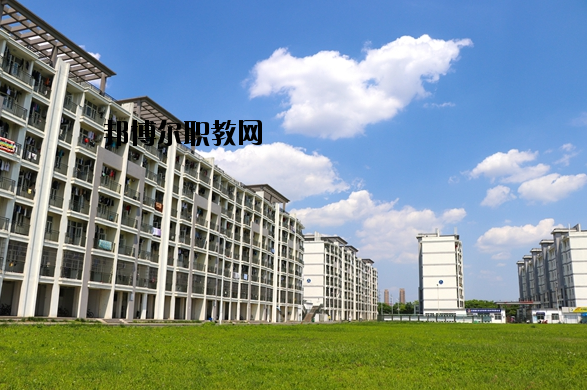南京師范大學(xué)泰州學(xué)院2020年報名條件、招生要求、招生對象