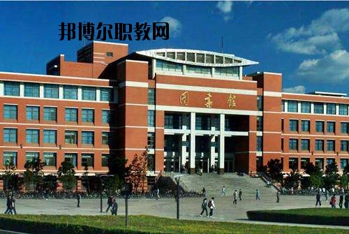 黃州理工中專2020年報名條件、招生要求、招生對象
