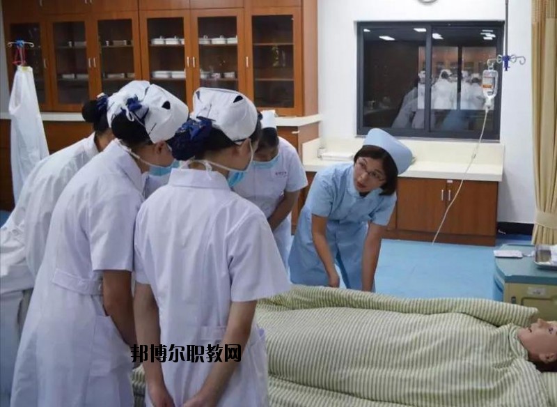 余杭衛(wèi)生中等專業(yè)學校2020年報名條件、招生要求、招生對象