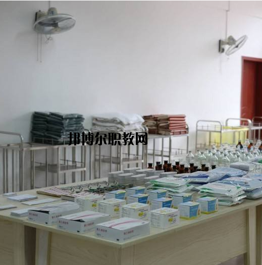 周口衛(wèi)生職業(yè)中等專業(yè)學(xué)校2021年報(bào)名條件、招生要求、招生對象