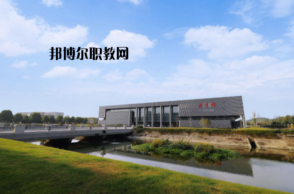 徐州醫(yī)學院怎么樣、好不好
