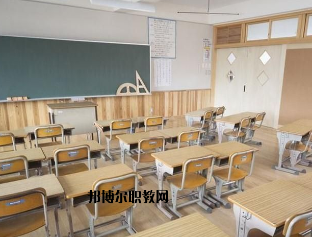 荊州東方中等職業(yè)學(xué)校2020年報名條件、招生要求、招生對象