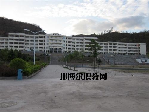 保山隆陽區(qū)職業(yè)技術(shù)學(xué)校怎么樣、好不好