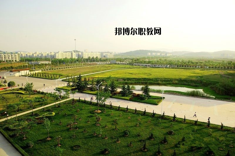 云夢中等職業(yè)技術(shù)學(xué)校2020年報(bào)名條件、招生要求、招生對象