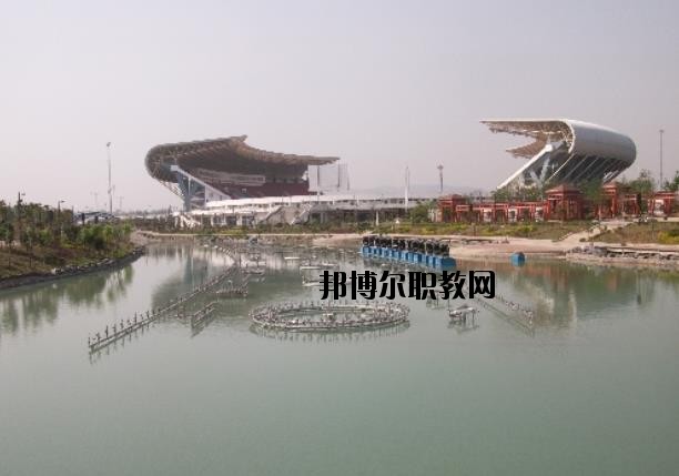 荊門現(xiàn)代學(xué)校2020年報(bào)名條件、招生要求、招生對象
