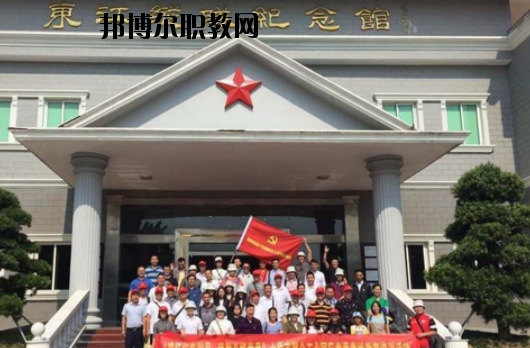 深圳攜創(chuàng)高級技工學(xué)校2020年報名條件、招生要求、招生對象
