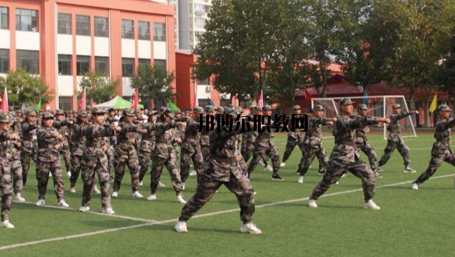秦皇島渤?？萍贾械葘I(yè)學(xué)校