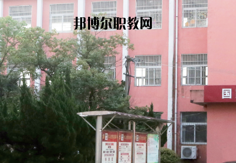 合肥商貿(mào)科技學(xué)校2020年報(bào)名條件、招生要求、招生對(duì)象 