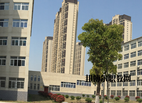 蕪湖財(cái)經(jīng)工業(yè)學(xué)校2020年報(bào)名條件、招生要求、招生對象