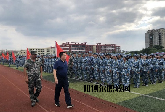 合肥高新科技學(xué)校2020年報(bào)名條件、招生要求、招生對象