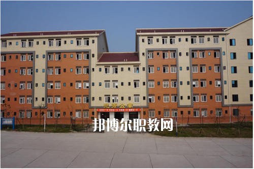 瀘州交通技工學(xué)校2020年報(bào)名條件、招生要求、招生對(duì)象