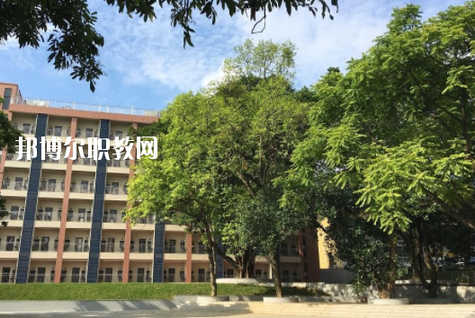 廣東省電子商務(wù)技師學(xué)院2020年報(bào)名條件、招生要求、招生對象