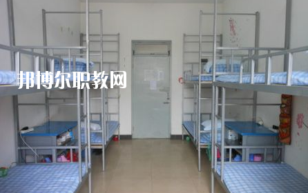 甘肅省臨夏州職業(yè)技術(shù)學校2020宿舍條件