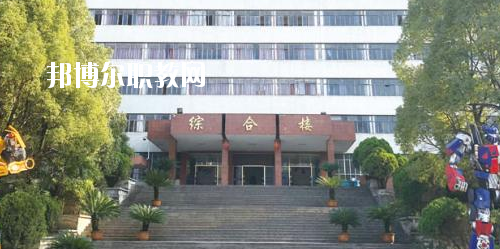 貴陽現(xiàn)代裝備制造技工學(xué)校怎么樣、好不好