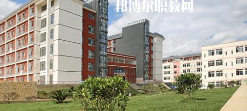 黔南民族職業(yè)技術(shù)學(xué)院(中職部)2020年報(bào)名條件、招生要求、招生對(duì)象