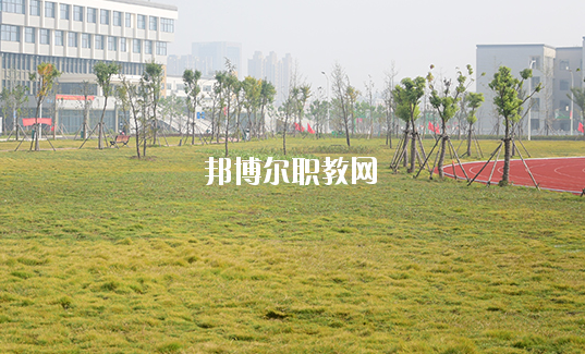 安徽蚌埠技師學(xué)院2020年學(xué)費(fèi)、收費(fèi)多少