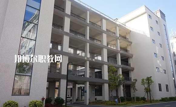 五華縣技工學(xué)校2020年學(xué)費、收費多少