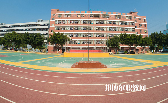 東莞育才職業(yè)技術學校怎么樣、好不好
