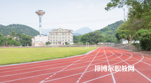 廣東南粵技工學(xué)校2021年報名條件、招生要求、招生對象