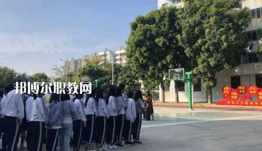 汕頭光明理工職業(yè)技術(shù)學(xué)校2021年報名條件、招生要求、招生對象