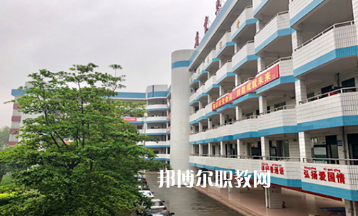 肇慶廣寧衛(wèi)生中等職業(yè)技術(shù)學(xué)校2021年招生錄取分數(shù)線