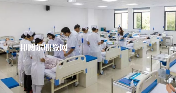 肇慶財經(jīng)中等職業(yè)學(xué)校2021年報名條件、招生要求、招生對象