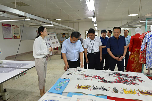 江蘇省連云港工貿(mào)高等職業(yè)技術(shù)學校2021年報名條件、招生要求、招生對象