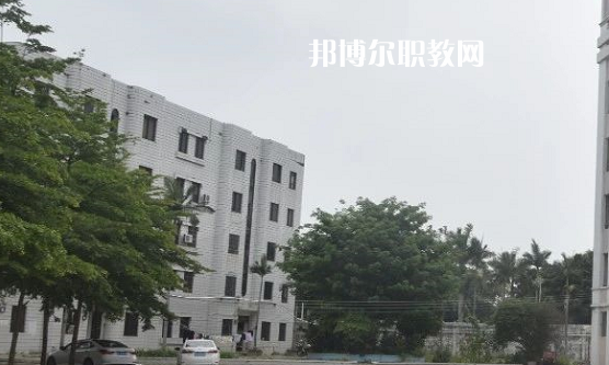 吳川職業(yè)高級中學(xué)怎么樣、好不好
