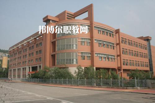 四川長虹職業(yè)技術(shù)學(xué)校2021年報(bào)名條件、招生要求