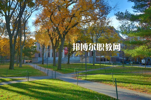 瀘州市工業(yè)技工學(xué)校2021年報名條件、招生要求