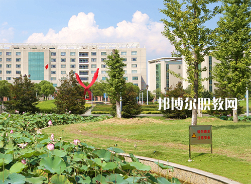 江蘇省常熟職業(yè)教育中心校怎么樣、好不好