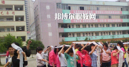 甕安鴻翔中等職業(yè)技術(shù)學(xué)校2021年報(bào)名條件、招生要求、招生對象