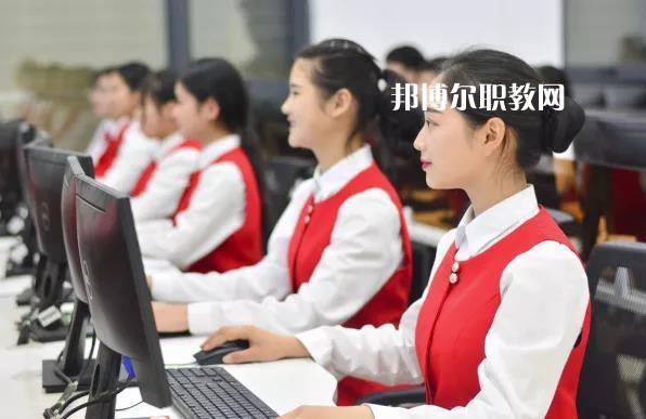 云龍縣民族職業(yè)高級(jí)中學(xué)2021年學(xué)費(fèi)、收費(fèi)多少
