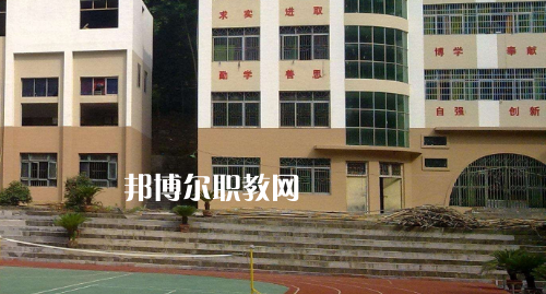 銅仁永晟職業(yè)技術(shù)學(xué)校怎么樣、好不好