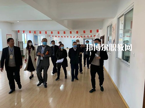 泰州市鳳凰藝術(shù)學(xué)校怎么樣、好不好