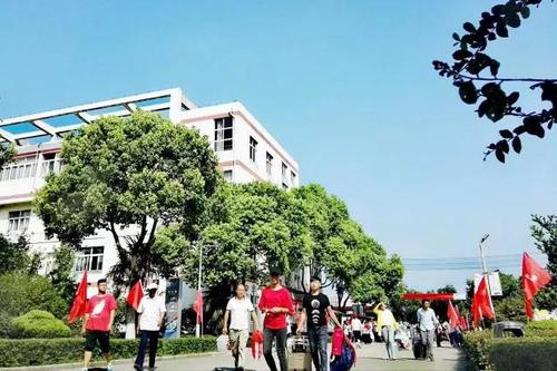 泰州市博日電腦技術(shù)學(xué)校2021年報名條件、招生要求、招生對象