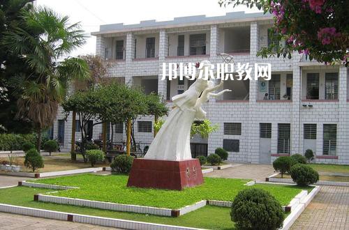 思茅衛(wèi)生學(xué)校怎么樣。好不好