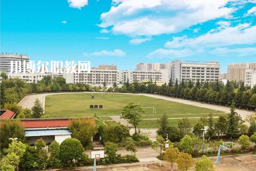 曲靖財經(jīng)學(xué)校2021年報名條件、招生要求、招生對象