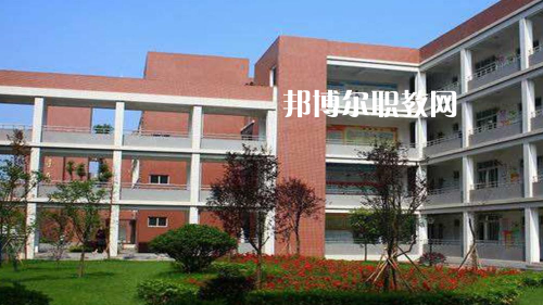 四川新津職業(yè)高級中學怎么樣、好不好