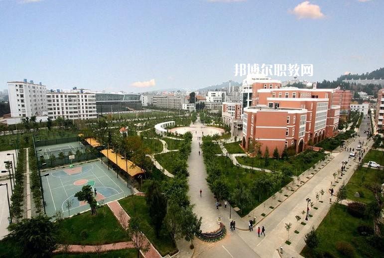 云南財經(jīng)學(xué)校2021年報名條件、招生要求、招生對象
