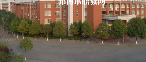 成都航空職業(yè)技術(shù)學院網(wǎng)址網(wǎng)站