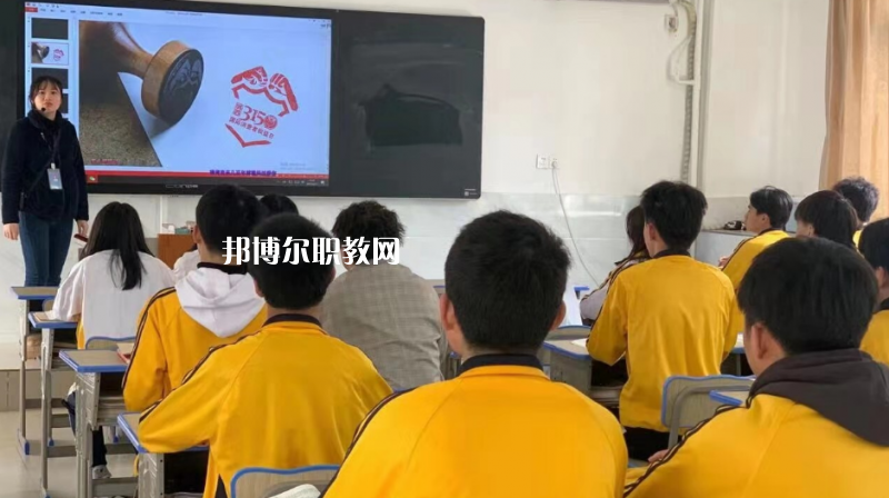 韶關育威中等職業(yè)學校地址在哪里