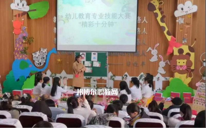南京工業(yè)科技技工學校2022年報名條件、招生要求、招生對象